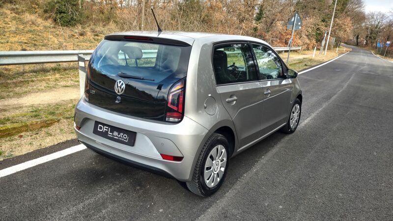 Volkswagen  UP 1.0 MPI