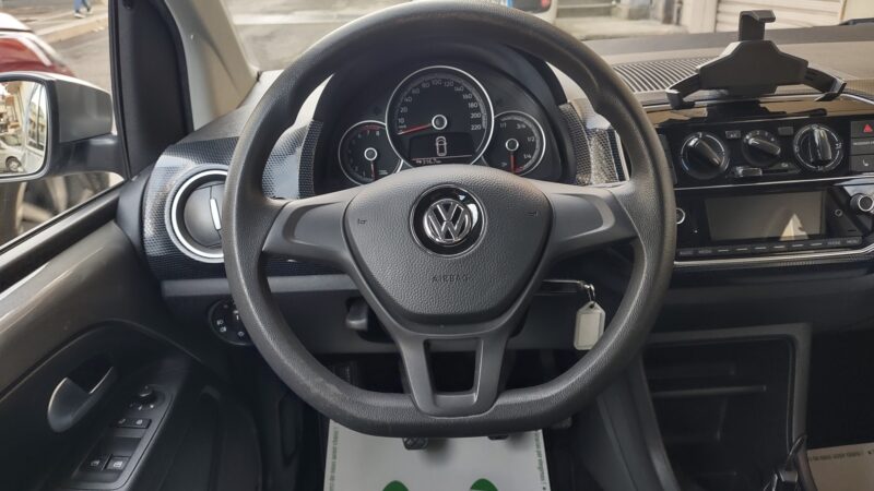 Volkswagen  UP 1.0 MPI